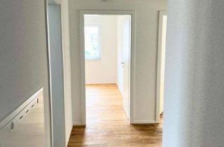 Wohnung kaufen in Karlstraße 11, 74918 Angelbachtal, Neubau Nähe Schloßpark - 3 ZKBB mit Einbauküche