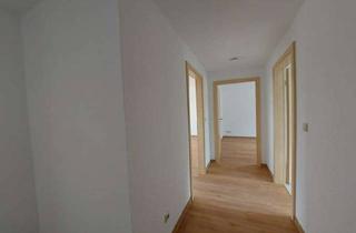 Wohnung mieten in Seehäuser Weg 99, 39387 Oschersleben, Helle 3-Raum-Wohnung mit Gartennutzung