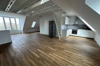 Lofts mieten in Hamburger Chaussee 34, 24113 Hassee, Helles Zwei-Zimmer-Loft über den Dächern Kiels
