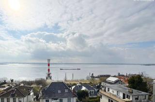 Immobilie mieten in Paarmanns Weg, 22587 Blankenese, Erstbezug, Modernisierte 3 Zi.-Whg. mit Elbblick u. gr. Terrasse im Treppenviertel/Blankenese!