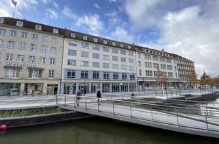 Wohnung mieten in Holstenbrücke 8-10, 24103 Vorstadt, Erstbezug! 3-Zimmer-Dachgeschosswohnung am Holstenfleet