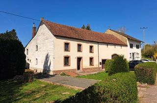 Bauernhaus kaufen in Särkover Straße 45, 66663 Merzig, Modernisiertes Bauernhaus mit großem Garten und viel Ausbaupotential in Merzig-Ballern