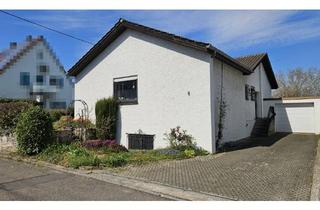 Einfamilienhaus kaufen in 74336 Brackenheim, Gepflegtes, freistehendes Einfamilienhaus mit 5 Zimmern und großzügigem Garten in ruhiger Lage