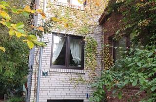 Wohnung kaufen in 22175 Hamburg, Hamburg - Eigentumswohnung, ab August frei!