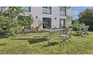 Wohnung kaufen in 83112 Frasdorf, Erdgeschosswohnung mit Sonnenterrasse und herrlichem Grundstück - Bergblick und Seenähe!