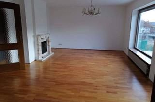 Wohnung mieten in 94121 Salzweg, Attraktive 3,5-Zimmer-Wohnung mit gehobener Innenausstattung mit Einbauküche in Salzweg