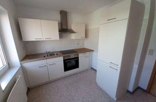 Wohnung mieten in Pestalozziring 53, 06493 Ballenstedt, 3-Raum-Wohnung mit Einbauküche im Dachgeschoss