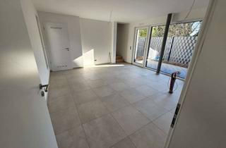 Wohnung mieten in 47441 Moers, Stadtwohnung mit großer Wohnküche und kleinem Garten!!