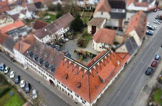 Anlageobjekt in 67292 Kirchheimbolanden, Denkmalgeschütztes Anwesen aus 1759!