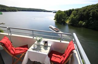 Wohnung kaufen in Diekseepromenade, 23714 Malente, Mit Seeblick! 2-Zimmer-ETW mit Balkon direkt am Dieksee