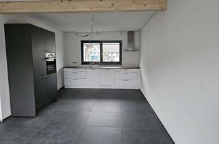 Wohnung mieten in Schaffhauser Str. 24a, 79865 Grafenhausen, Schöne 3,5-Zimmer-Maisonette-Wohnung mit gehobener Innenausstattung mit Einbauküche in Grafenhausen