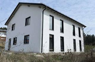 Doppelhaushälfte kaufen in 93413 Cham, Stadtnah und trotzdem ruhige Lage - Neubau Doppelhaushälfte in Windischbergerdorf