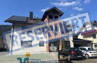 Haus kaufen in 77709 Oberwolfach, Attraktives Dreifamilienhaus oder Teilerwerb in sonniger Lage von Oberwolfach!