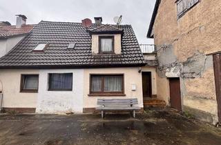 Doppelhaushälfte kaufen in 97285 Tauberrettersheim, Doppelhaushälfte mit Stadelanteil in Tauberrettersheim