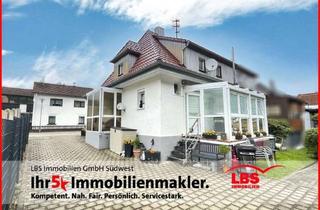 Doppelhaushälfte kaufen in 72517 Sigmaringendorf, Sanierte Doppelhaushälfte mit Wintergarten, Doppelgarage, Nebengebäude und Garten