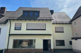 Anlageobjekt in 91257 Pegnitz, Zweifamilienhaus mit Gewerbe in zentraler Lage