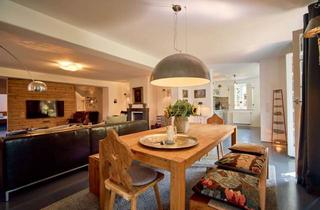 Wohnung kaufen in 83339 Chieming, Ein Zuhause mit Geschichte – Ein Garten, der das Herz berührt