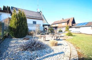 Einfamilienhaus kaufen in 95158 Kirchenlamitz, Sanierte Wohlfühloase im Naturpark – ruhiges Einfamilienhaus mit Kamin & großer Terrasse