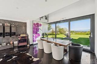 Einfamilienhaus kaufen in 94577 Winzer, Einzigartiges Wohnambiente auf großzügigem Parkgrundstück