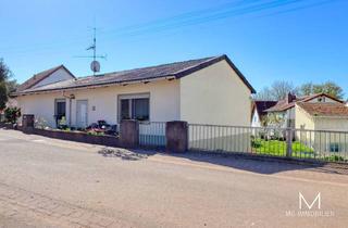 Haus kaufen in 66879 Kollweiler, Kollweiler - MG - Bungalow am Feldrand mit Doppelgarage, Garten und Waldgrundstück