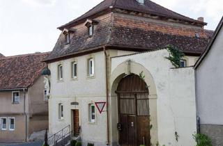 Haus kaufen in 91477 Markt Bibart, Markt Bibart - Denkmalhaus mit Charakter - für Menschen mit Blick fürs Besondere