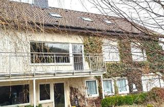 Einfamilienhaus kaufen in 35088 Battenberg, Battenberg (Eder) - Großes Einfamilienhaus auf zwei Grundstücken, provisionsfrei
