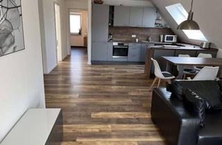 Wohnung mieten in 14532 Stahnsdorf, Für 2 Jahre befristet : Voll möblierte 3,5-Zimmer DG-Wohnung mit Arbeitszimmer