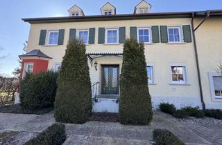 Haus kaufen in 88371 Ebersbach-Musbach, Prachtvolles Anwesen mit großem Garten, Pool und atemberaubender Architektur.