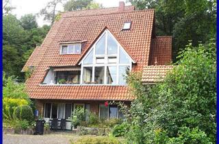 Anlageobjekt in 34295 Edermünde, EEK: B - Erstklassiges Ein- bis Dreifamilienhaus mit Kaminofen und idyllischem Garten
