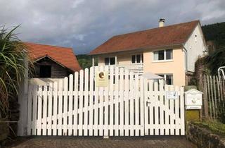 Bauernhaus kaufen in 69434 Heddesbach, Wunderschöner Dreiseithof / Bauernhof mit 1.1 ha Wiese am Haus