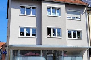 Mehrfamilienhaus kaufen in 35410 Hungen, Hungen - Saniertes Mehrfamilienhaus mit 3 Wohneinheiten und Büroetage im Herzen von Hungen*