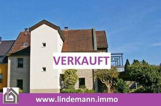 Haus kaufen in 66571 Eppelborn, Dirmingen: Umfangreich modernisiertes Dreifamilienhaus in zentraler Lage