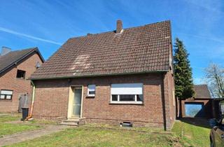 Einfamilienhaus kaufen in 46519 Alpen, ALPEN | Sanierungbedürftiges Wohnhaus mit großem Grundstück