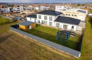 Einfamilienhaus kaufen in 97616 Salz, Salz - Lachen und Toben ausdrücklich erwünscht! Einfamilienhaus mit Einliegerwohnung wartet auf Sie!