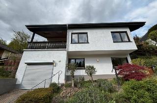 Einfamilienhaus kaufen in 53547 Breitscheid, Breitscheid - Freistehendes Einfamilienhaus mit hellen Räumen