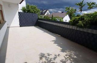 Wohnung mieten in Fliederweg 22, 32657 Lemgo, Renovierte 4-ZKB, Garage, XXL-Terrasse, neue Küche, im Blumenviertel, mit Gartenanteil