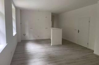 Wohnung mieten in Carl-Wentzel-Platz, 06198 Salzmünde, neu sanierte 2-R-Whg., Tageslichtbad mit Dusche, offene Wohnküche