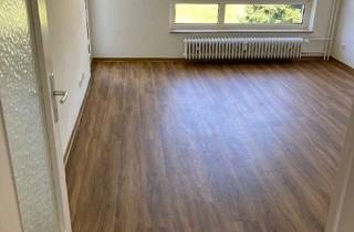 Wohnung mieten in Niederzeller Weg, 36381 Schlüchtern, Praktische 2-Zimmer Wohnung mit Balkon zu vermieten