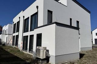 Gewerbeimmobilie kaufen in 65719 Hofheim am Taunus, Neubau Erstbezug - Hochmodernes Arbeiten auf drei Etagen - Gewerbe-Doppelhaushälften in Top-Lage!