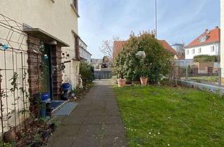Haus kaufen in 64579 Gernsheim, +Provisionsfrei+Charmantes Dreifamilienhaus – Ihre Chance zur individuellen Gestaltung!