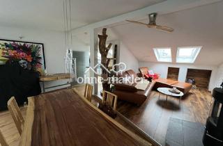 Wohnung kaufen in Stresow, 13597 Berlin, Stilvolles Wohnen im Dachgeschoss mit Blick über die Altstadt nahe S-Bahnhof/ICE