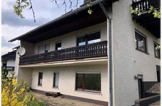 Einfamilienhaus kaufen in 35110 Frankenau, Frankenau - RESERVIERT! Familienfreundliches Wohnhaus mit traumhafter Aussicht - viel Platz für alle!