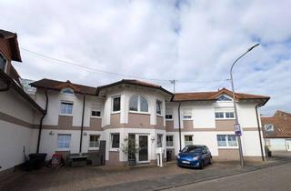 Wohnung kaufen in Tiergartenstraße, 67376 Harthausen, Großzügig geschnittene 3-Zi.- Wohnung mit viel Tageslicht