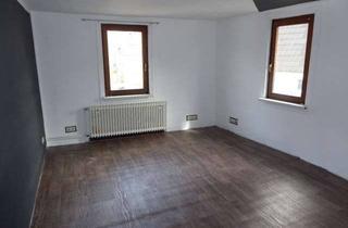 Haus kaufen in 35644 Hohenahr, Handwerker aufgepasst ! Zweifamilienhaus mit Scheune und zusätzlichem Ausbaupotenzial