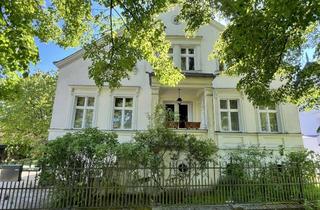 Bauernhaus kaufen in 16845 Neustadt, Herrschaftliches Gutshaus mit Stil & Seele – ca. 400 m² Wohnfläche ca. 6.500 m² Grundstück