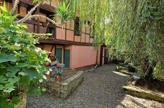 Haus kaufen in 39397 Schwanebeck, Historisches Fachwerkhaus: Wohnen, vermieten und ehem. Gaststätte im Vorharz in Schwanebeck