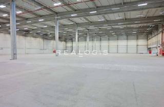 Gewerbeimmobilie mieten in 93073 Neutraubling, Hochwertige Bestandsimmobilie zu vermieten, ca. 6.500 m² Logistikfläche I Rampen I ebenerdig