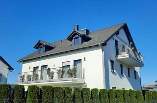 Wohnung kaufen in 94060 Pocking, Urgemütlich und topgepflegt! Neuwertige Dachgeschosswohnung!