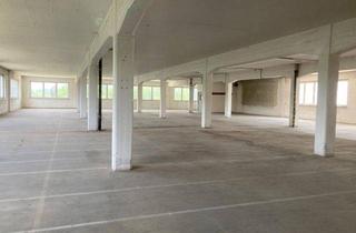 Geschäftslokal mieten in 95126 Schwarzenbach, Großzügige Lagerfläche mit Lastenaufzug im 3. OG (ca. 1.252 m²) - LKW-Zufahrt - verkehrsgünstige Lage