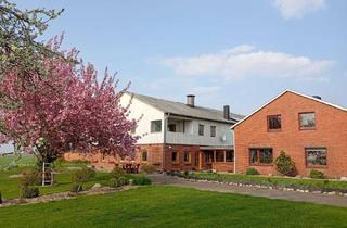 Haus kaufen in 25704 Bargenstedt, Bargenstedt - Traumhafter Ferienhof mit Pferdeboxen auf ca. 20.000 m²